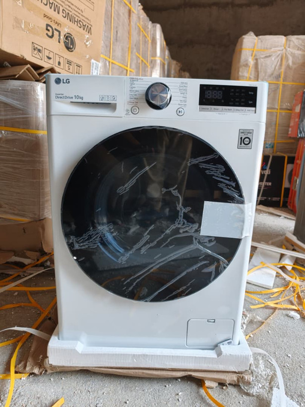 ماشین لباسشویی 10 کیلو ال جی مدل 4Y6 سفید